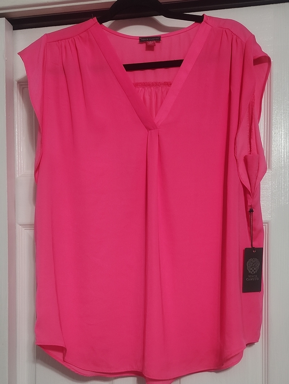 VINCE CAMUTO Pink Cap Sleeve V-Neck Blouse